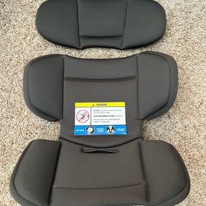 Nuna Rava Infant Insert w/ Wedge